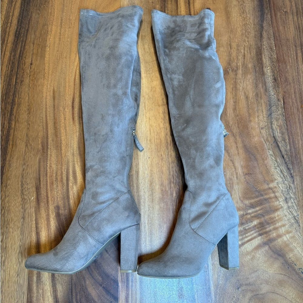 New York & Company Over the Knee Boots light brown Size 7